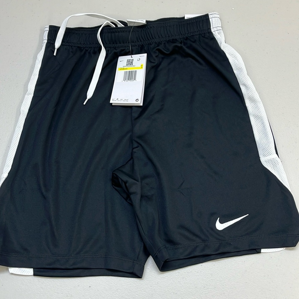 Nike Kids Short Size S Black White NWT